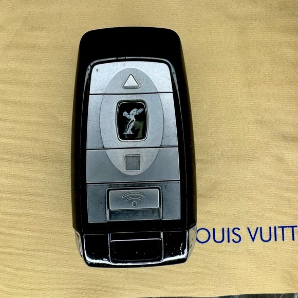 ROLLS ROYCE WEAITH AND PHANTOM GHOST DAWN KEYLESS ENTRY REMOTE KEYFOB - Picture 1 of 12